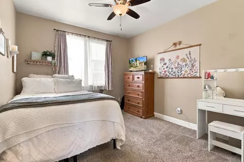 Bedroom - 2233 Olson Dr, Lodi, CA 95242 photo 3 of 5