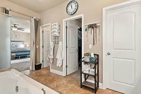 Entry Way - 2233 Olson Dr, Lodi, CA 95242 photo 8 of 8