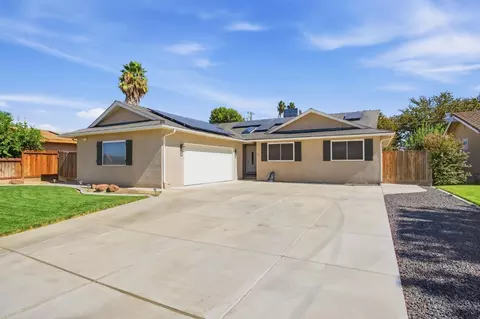 408 Jenson Rd, Gustine, CA 95322