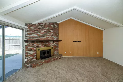 Living - 2113 Venus Dr, Ceres, CA 95307 photo 5 of 9