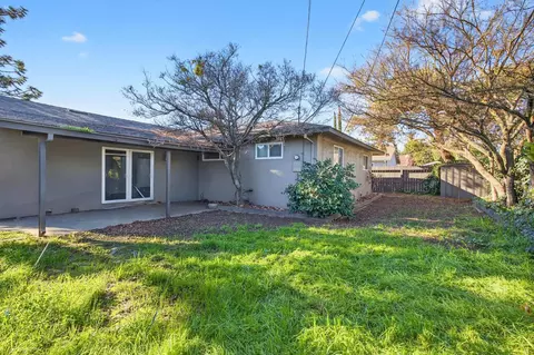 Exterior - 2337 Corbin Ln, Lodi, CA 95242 photo 5 of 11
