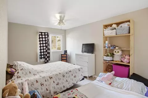 Bedroom - 1740 N Berkeley Ave, Turlock, CA 95382 photo 5 of 5