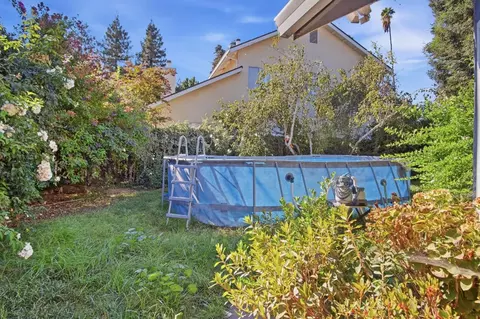 Exterior - 1740 N Berkeley Ave, Turlock, CA 95382 photo 7 of 7