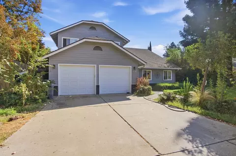 Exterior - 1740 N Berkeley Ave, Turlock, CA 95382 photo 3 of 7