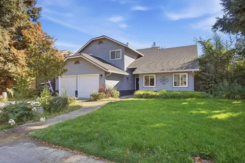 Exterior - 1740 N Berkeley Ave, Turlock, CA 95382 photo 2 of 7