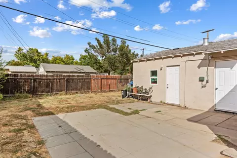 Exterior - 1401 Tebbutt Ave, Modesto, CA 95350 photo 3 of 7