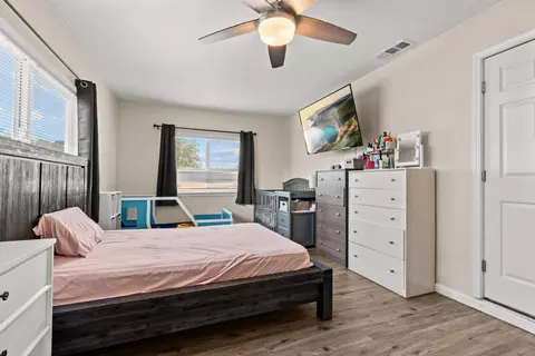 Bedroom - 1401 Tebbutt Ave, Modesto, CA 95350 photo 5 of 5