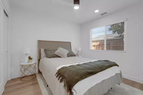 Bedroom - 170 Yosemite Dr, Tracy, CA 95376 photo 3 of 3