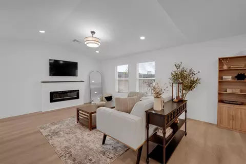 Other - 170 Yosemite Dr, Tracy, CA 95376 photo 1 of 5