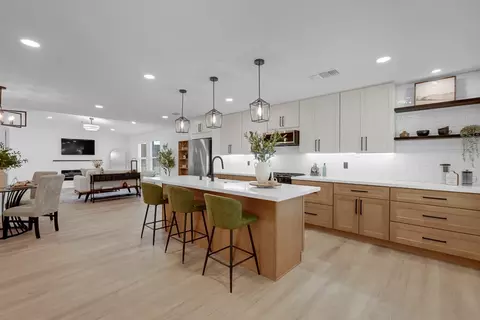 Kitchen - 170 Yosemite Dr, Tracy, CA 95376 photo 1 of 3