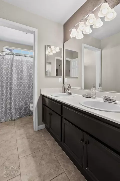 Bath - 2540 Sequoia St, Lodi, CA 95242 photo 4 of 4