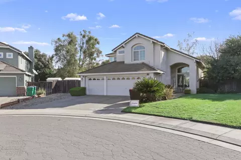 Exterior - 2540 Sequoia St, Lodi, CA 95242 photo 8 of 8