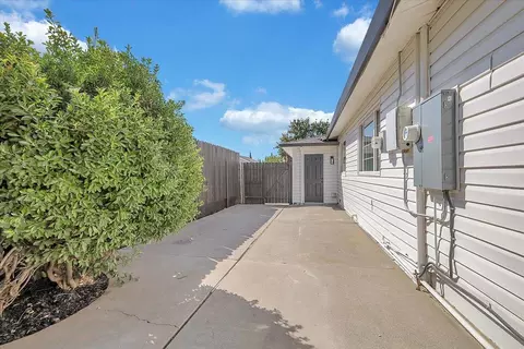 Exterior - 8404 Miguel Way, Elverta, CA 95626 photo 3 of 11