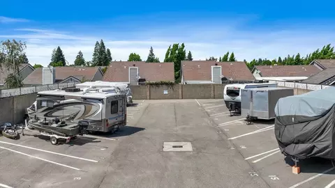 Exterior - 3608 Blackstone Way, Modesto, CA 95356 photo 14 of 14