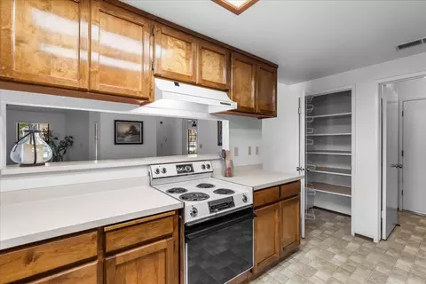 Kitchen - 3608 Blackstone Way, Modesto, CA 95356 photo 4 of 4