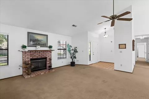 Living - 3608 Blackstone Way, Modesto, CA 95356 photo 4 of 5