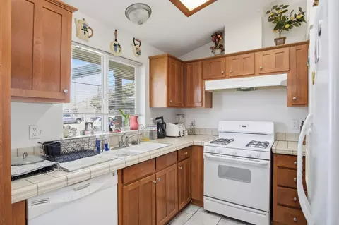 Kitchen - 738 5th Ave, Gustine, CA 95322 photo 2 of 2