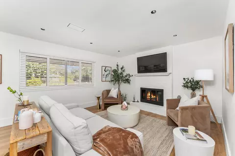 Living - 2802 Layton Dr, Davis, CA 95618 photo 5 of 5