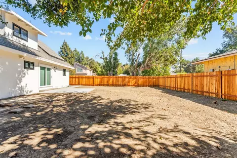 Exterior - 2802 Layton Dr, Davis, CA 95618 photo 6 of 13