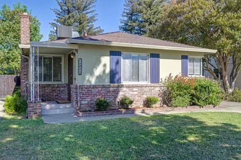 5625 V St, Sacramento, CA 95817