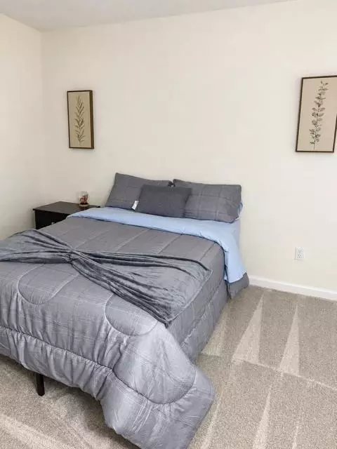 Bedroom - 1025 Pinehurst Ct, Concord, CA 94521 photo 1 of 1
