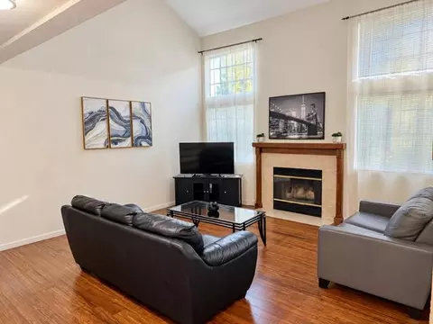 Living - 1025 Pinehurst Ct, Concord, CA 94521 photo 1 of 1