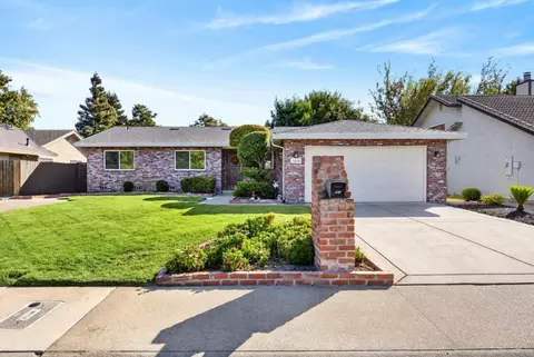 7219 Harbor Light Way, Sacramento, CA 95831