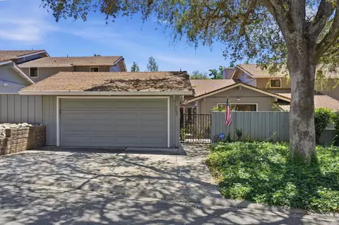 3280 Topaz Ln, Cameron Park, CA 95682