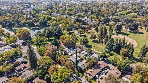 View/Area - 415 Sycamore Ave, Modesto, CA 95354 photo 4 of 6