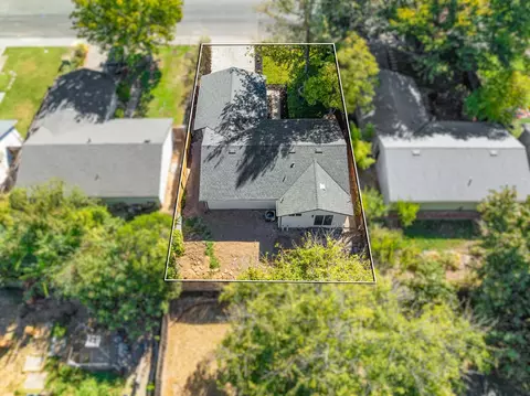 View/Area - 8917 Aksarben Dr, Orangevale, CA 95662 photo 1 of 6