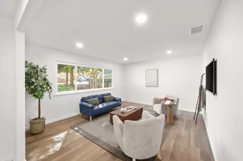 Living - 8917 Aksarben Dr, Orangevale, CA 95662 photo 1 of 2
