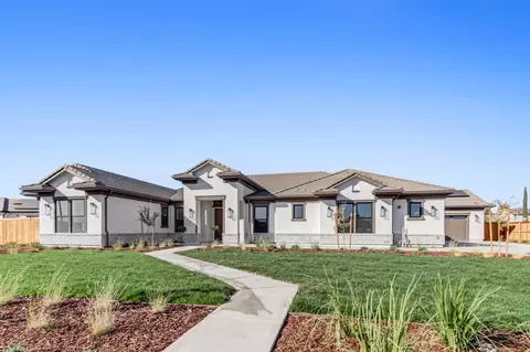 3826 Gray Pine Ct, West Sacramento, CA 95691