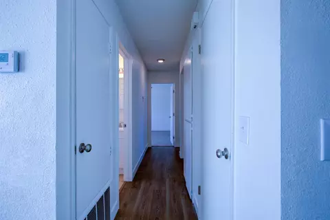 Entry Way - 2425 Apache St, Merced, CA 95348 photo 1 of 1