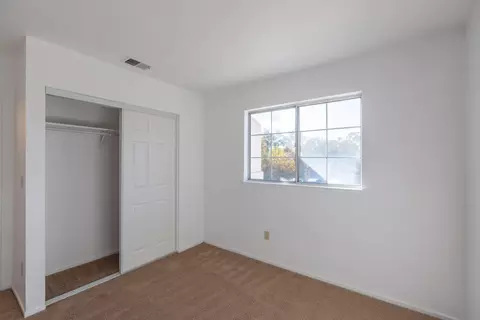 Bedroom - 2471 Almaden Ct, Stockton, CA 95206 photo 5 of 11
