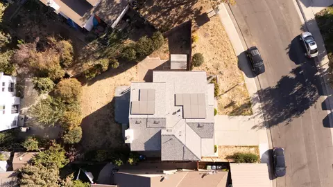 View/Area - 2471 Almaden Ct, Stockton, CA 95206 photo 9 of 11