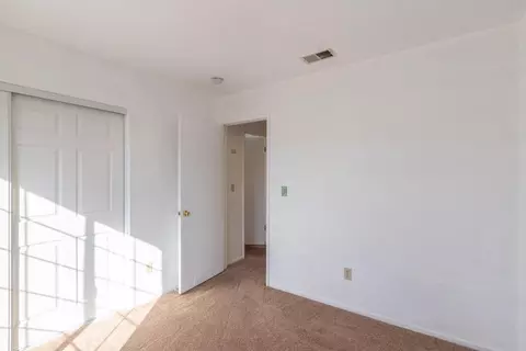 Bedroom - 2471 Almaden Ct, Stockton, CA 95206 photo 3 of 11