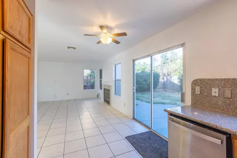 Living - 2471 Almaden Ct, Stockton, CA 95206 photo 6 of 10
