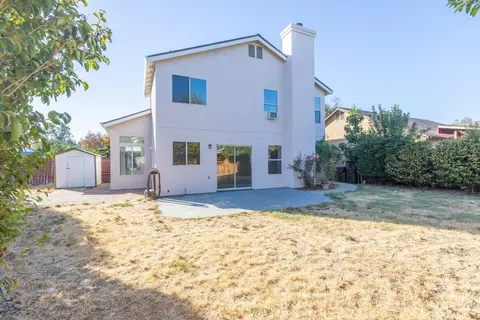 Exterior - 2471 Almaden Ct, Stockton, CA 95206 photo 7 of 11