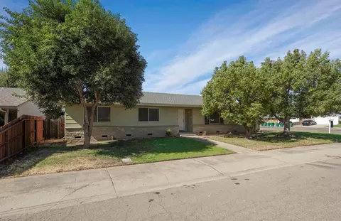 Exterior - 55 N Allen Dr, Lodi, CA 95242 photo 12 of 12