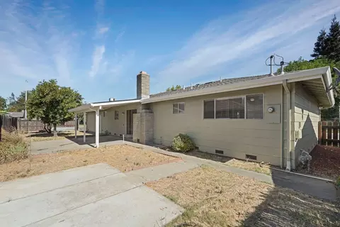 Exterior - 55 N Allen Dr, Lodi, CA 95242 photo 6 of 12