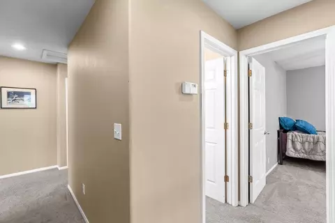 Entry Way - 1078 Atherton Dr, Tracy, CA 95304 photo 4 of 4