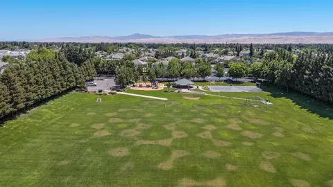 View/Area - 1078 Atherton Dr, Tracy, CA 95304 photo 12 of 12