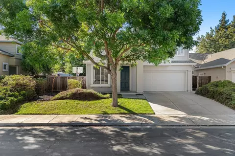 Exterior - 1078 Atherton Dr, Tracy, CA 95304 photo 3 of 10