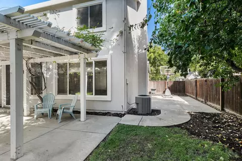 Exterior - 1078 Atherton Dr, Tracy, CA 95304 photo 10 of 10