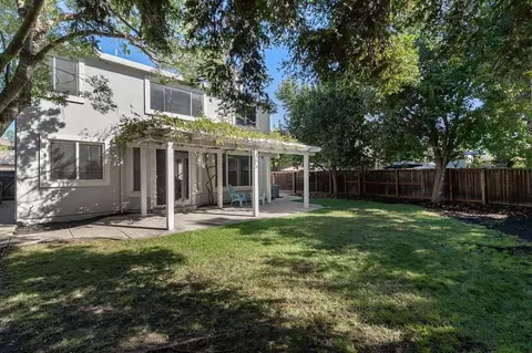 Exterior - 1078 Atherton Dr, Tracy, CA 95304 photo 7 of 10