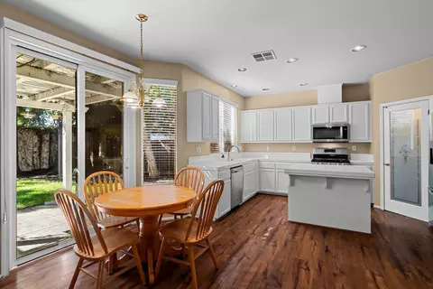 Kitchen - 1078 Atherton Dr, Tracy, CA 95304 photo 1 of 6