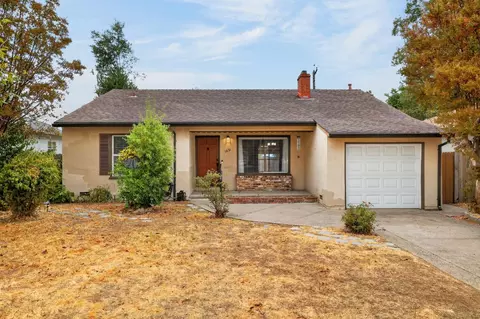 5831 14th Ave, Sacramento, CA 95820