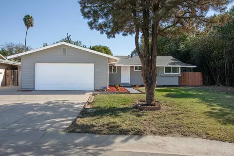1228 Joseph St, Yuba City, CA 95993