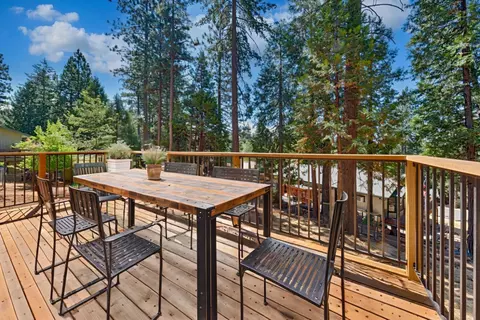 Exterior - 5480 Daisy Dr, Pollock Pines, CA 95726 photo 4 of 11