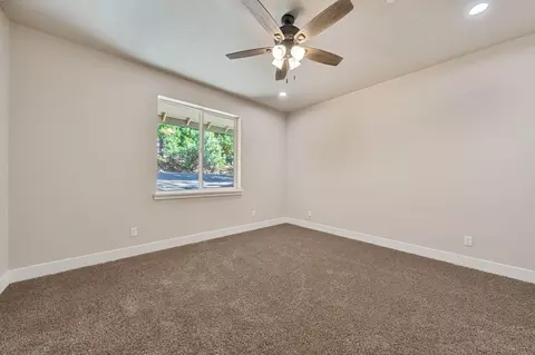 Bedroom - 5480 Daisy Dr, Pollock Pines, CA 95726 photo 2 of 9